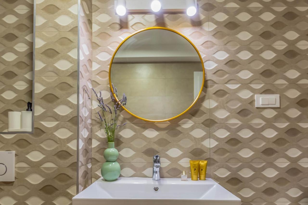Sea View Apartment Целина Екстериор снимка
