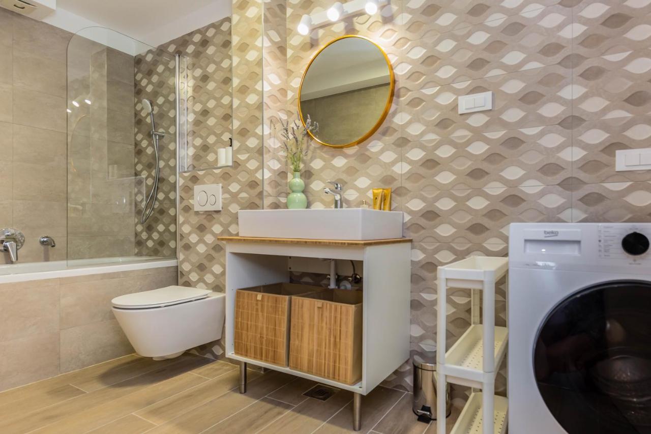 Sea View Apartment Целина Екстериор снимка