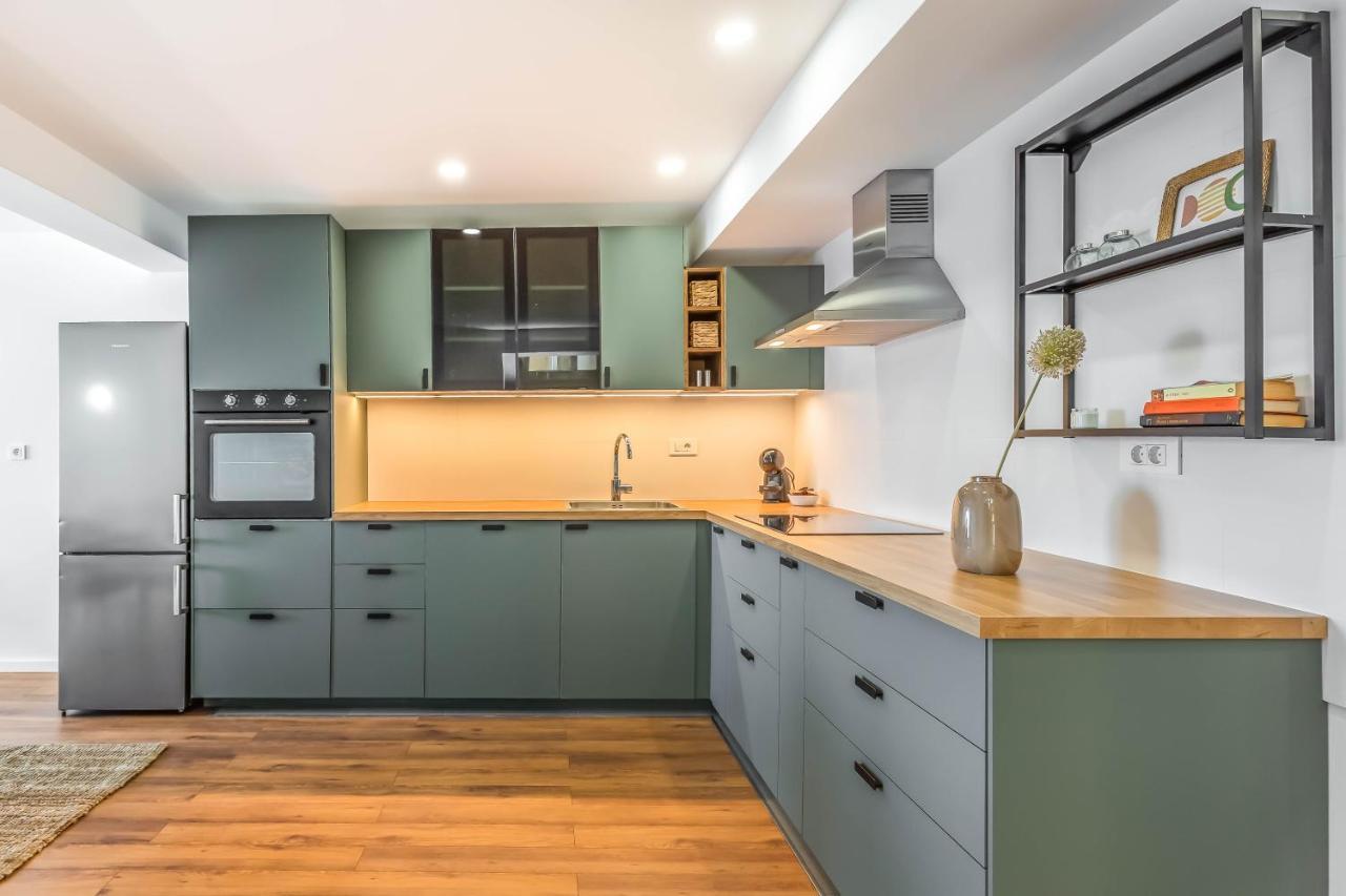 Sea View Apartment Целина Екстериор снимка